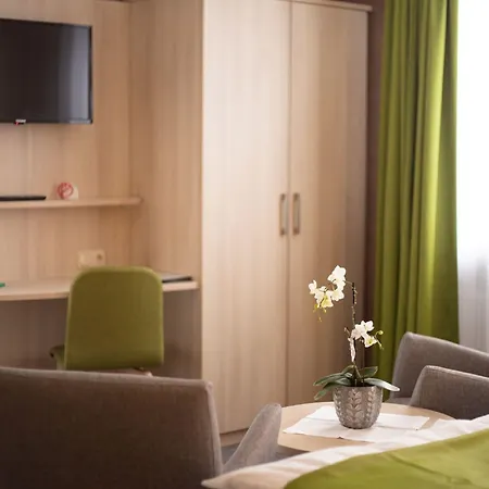 Verwoehn-pension Wiesengrund ゲストハウス 3*