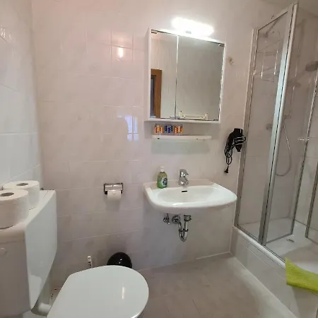 Verwoehn-Pension Wiesengrund 3*